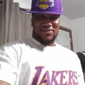 Meet your Posher, Dearon